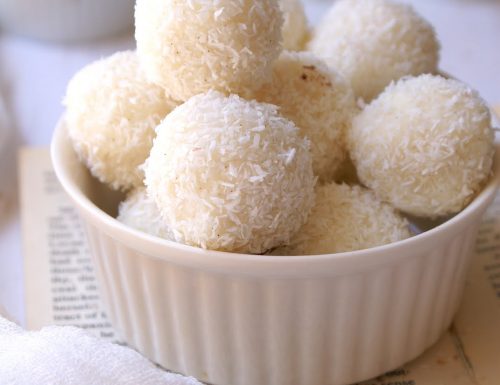 Coconut ricotta fudge balls, no bake!