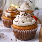 http://4.bp.blogspot.com/-vha2w9DD6GM/XPOhfYhdIPI/AAAAAAAADwg/naex7UeS4-8EmuHcnf3OUmniPuCgOEgNwCK4BGAYYCw/s1600/cupcake8.jpg