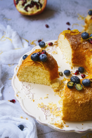 gluten free rice flour bundt cake