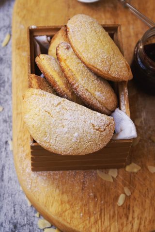 Gluten free custard filled cookies