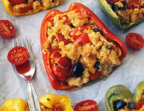 Peperoni ripieni di pane ricetta del riciclo